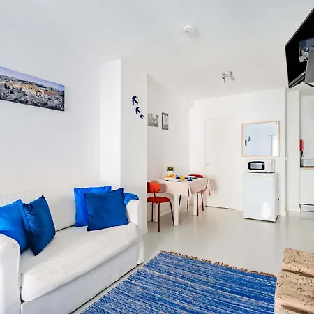 Alfama Apartmán *
